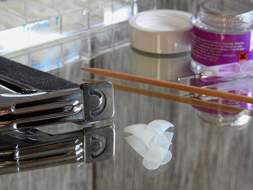 Pourquoi les filles aujourd’hui raffolent pour la pose à ongle gel?